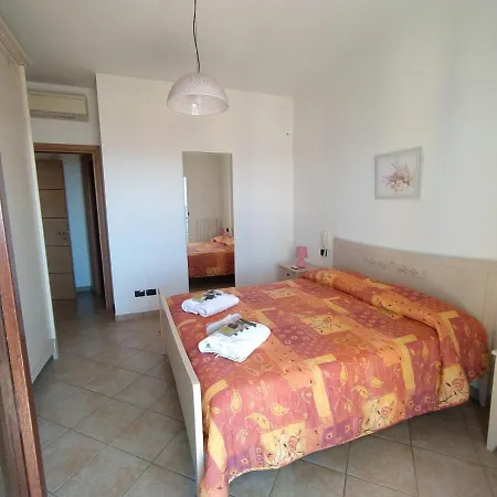 Rosa Virginia By Salentoville Gallipoli